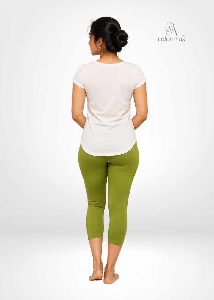 DARK MEHANTI - Premium Cotton Lycra Capri Leggings - Hover